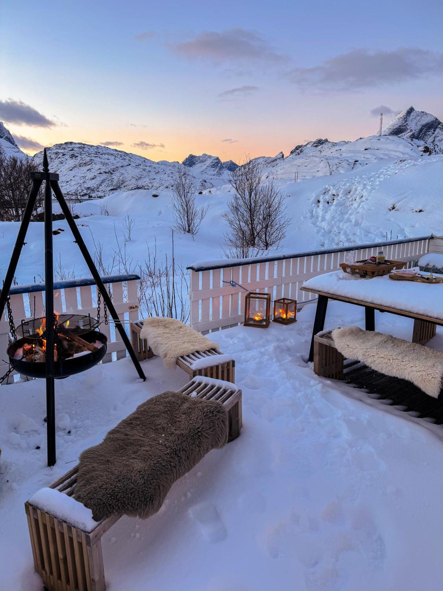 Вилла Sundet Lofoten Holiday House Sund  Экстерьер фото